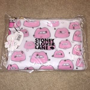 NWT STONEY CLOVER LANE LIPS POUCH